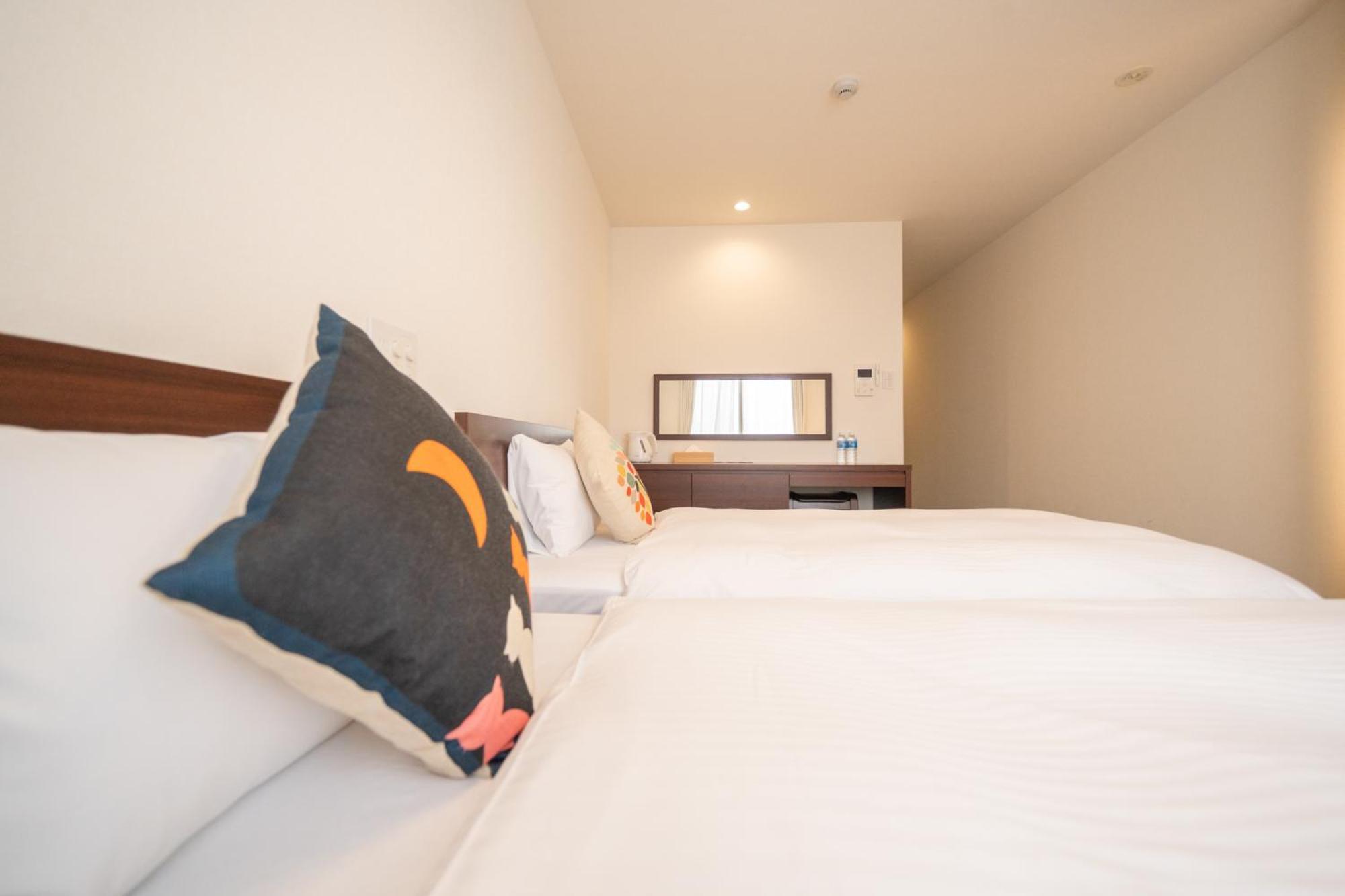 Home Inn Kujo Kawaramachi Kyoto Bagian luar foto